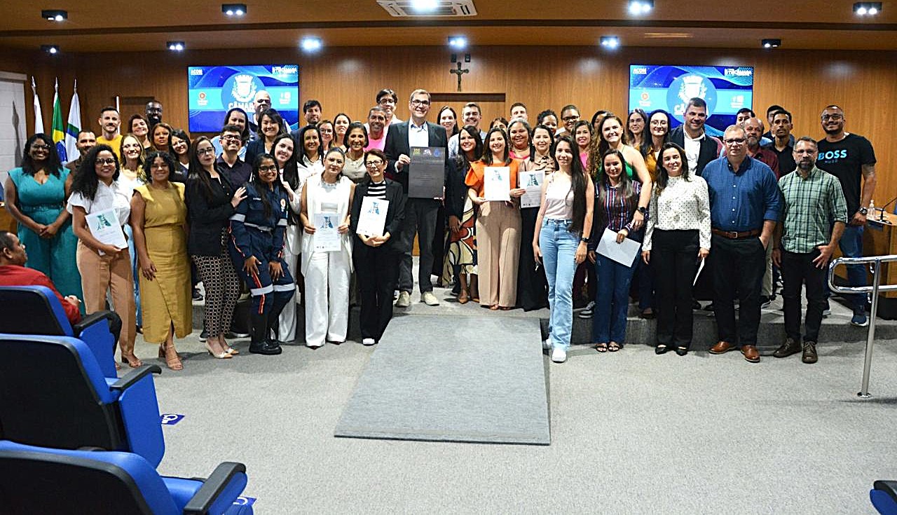 39.cf.res.cidades.resende é certificada como modelo.2.secretÁrio.divulgaÇÃopmr (2)