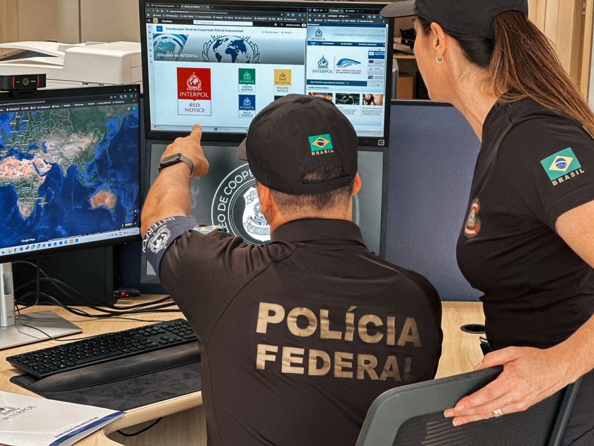 650f7b81 6270 4705 953b adae610963d4