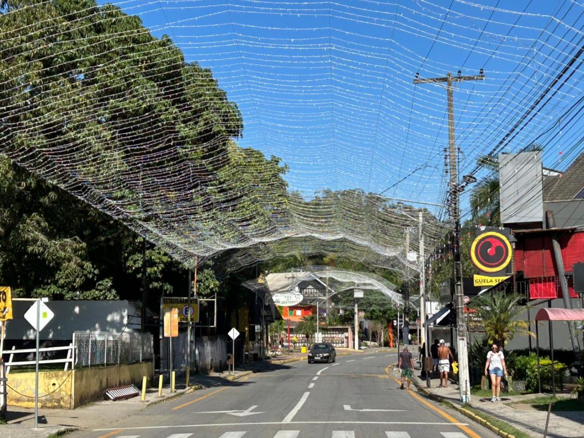 83.cf.res.cidades.itatiaia se transforma na casa do natal.1.tÚnel.divulgaÇÃopmi