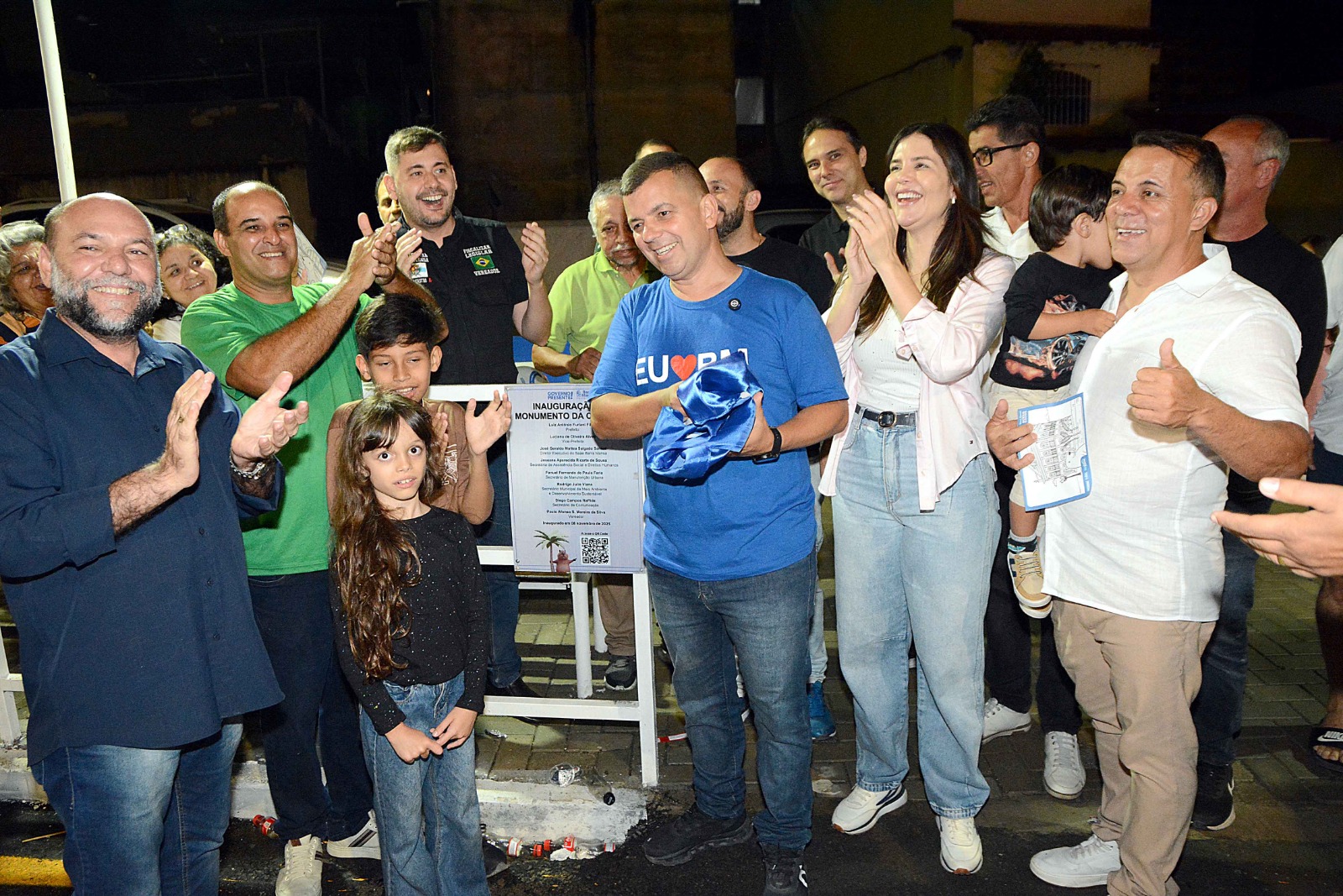 8d5193ae 86c5 4bd5 9213 7759a9ce49c1