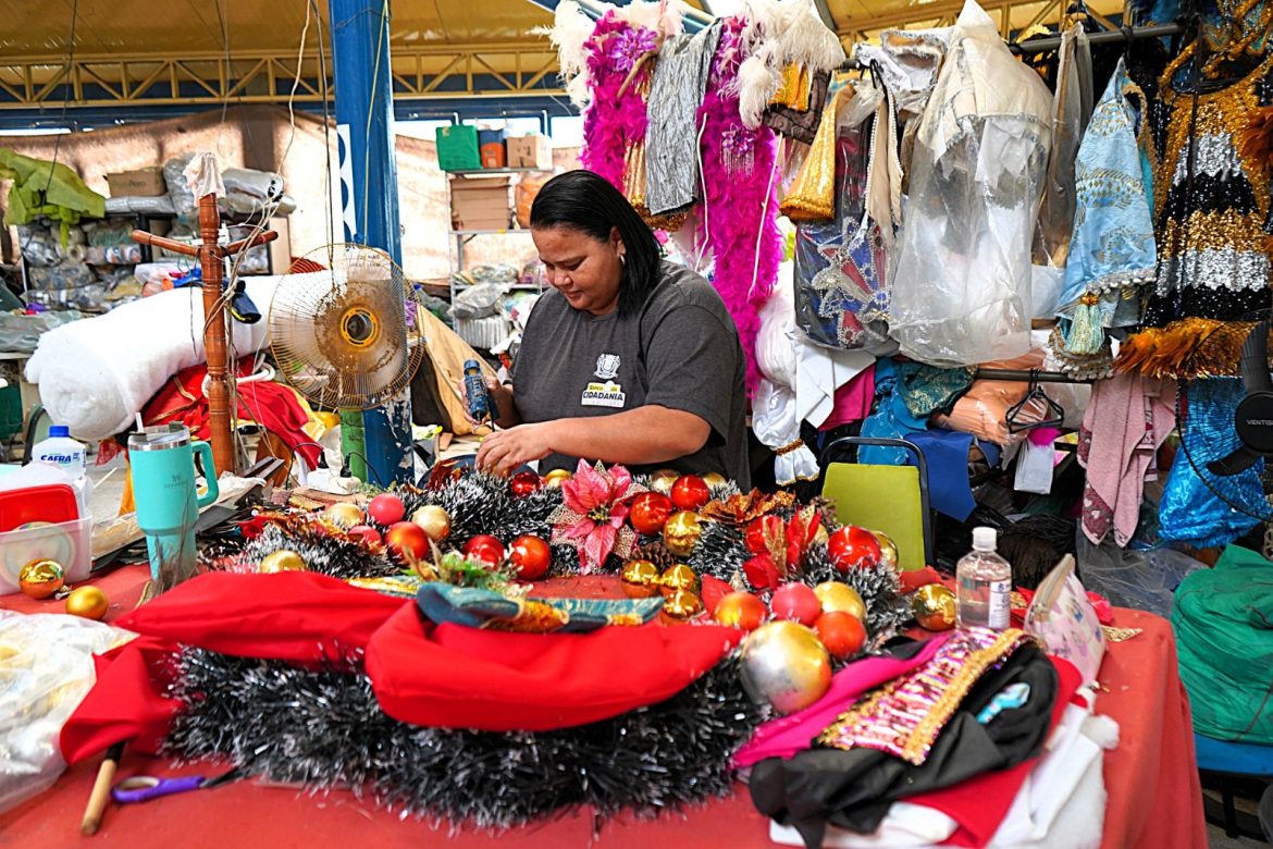 clima de natal já toma conta de volta redonda geraldo gonçalves secom12