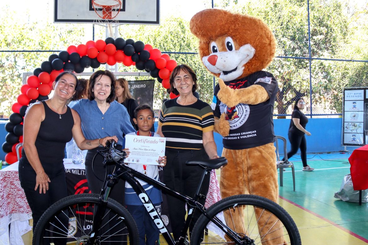 coluna notas e notas.1.formatura.redessociais.res251126 (7)