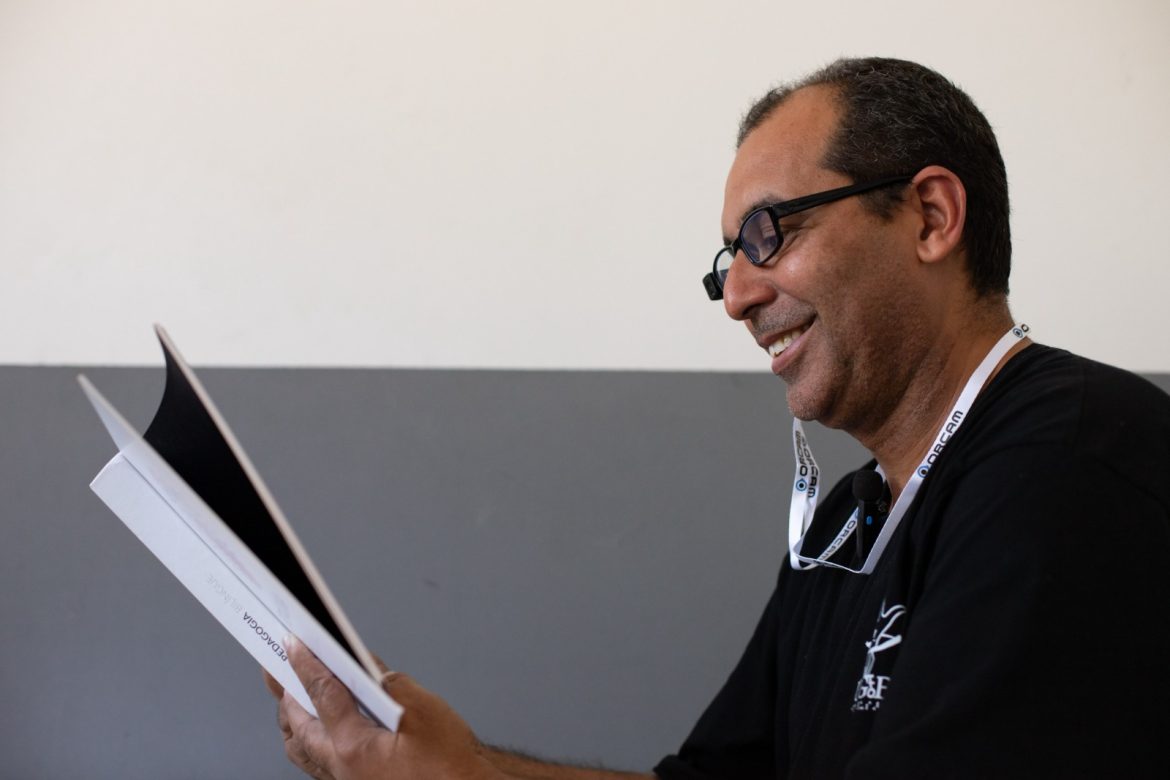 estudante cego do projeto ‘diploma cidadão’ em volta redonda tem rotina transformada cris oliveira secom12