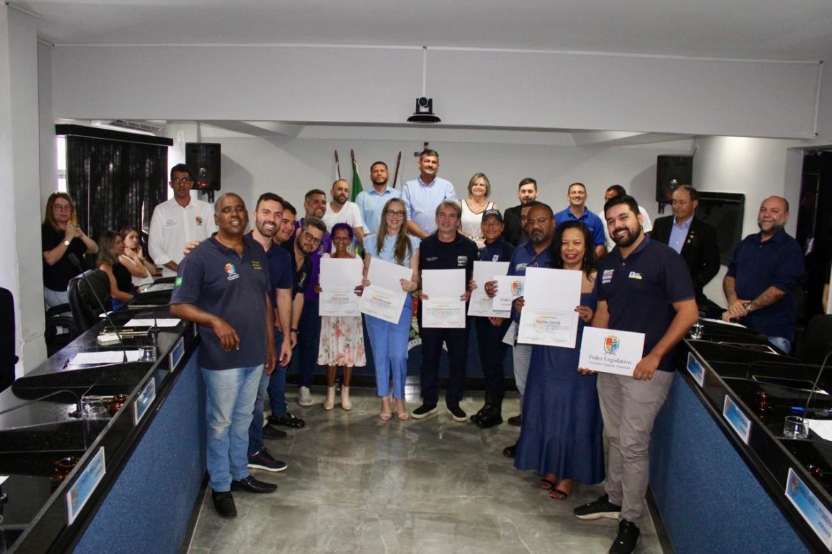 homenagem a servidores da ordem pública de volta redonda municipal divulgação secom