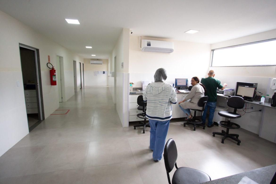 hospital são joão batista, em volta redonda, já conta com novo laboratório em funcionamento cris oliveira secom