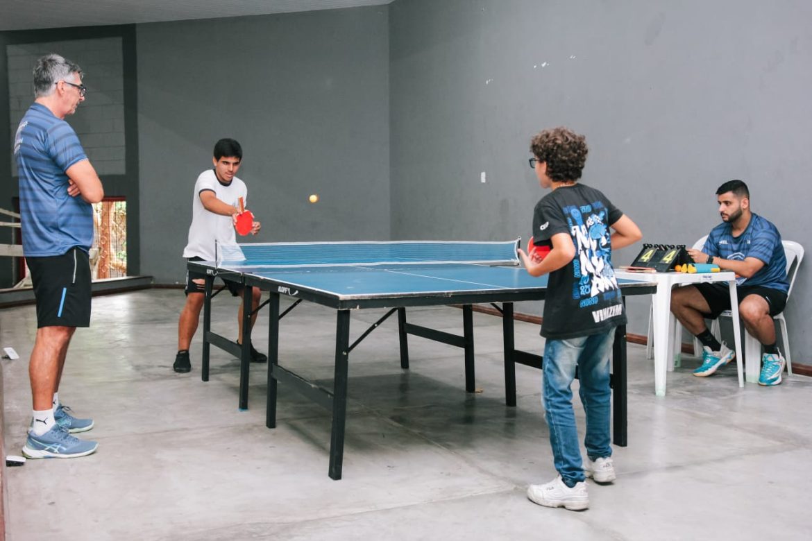 jogos estudantis continuam neste fim de semana com disputas de futevôlei, judô e vôlei joão vitor dias rayná andrelino secom11