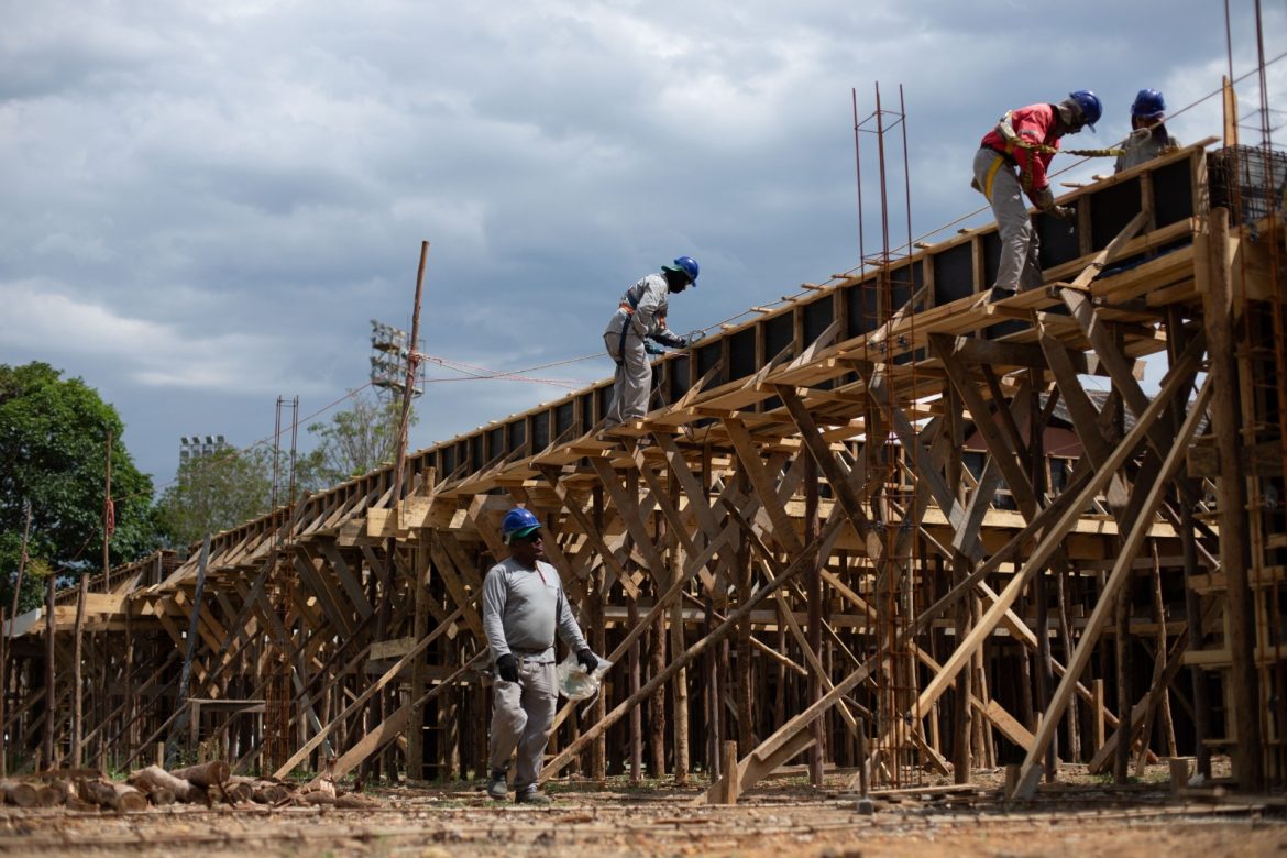 obras da nova sede da secretaria de educação prosseguem com a parte estrutural cris oliveira secom1111
