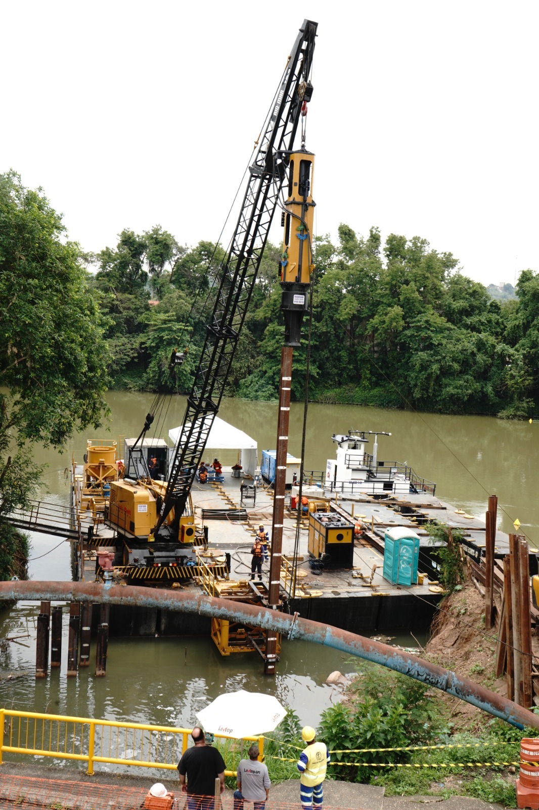 preparação das fundações da nova ponte sobre o paraíba do sul, em volta redonda, é iniciada geraldo gonçalves pmvr1 preparação das fundações da nova ponte sobre o paraíba do sul, em volta redonda, é iniciada geraldo gonçalves pmvr1