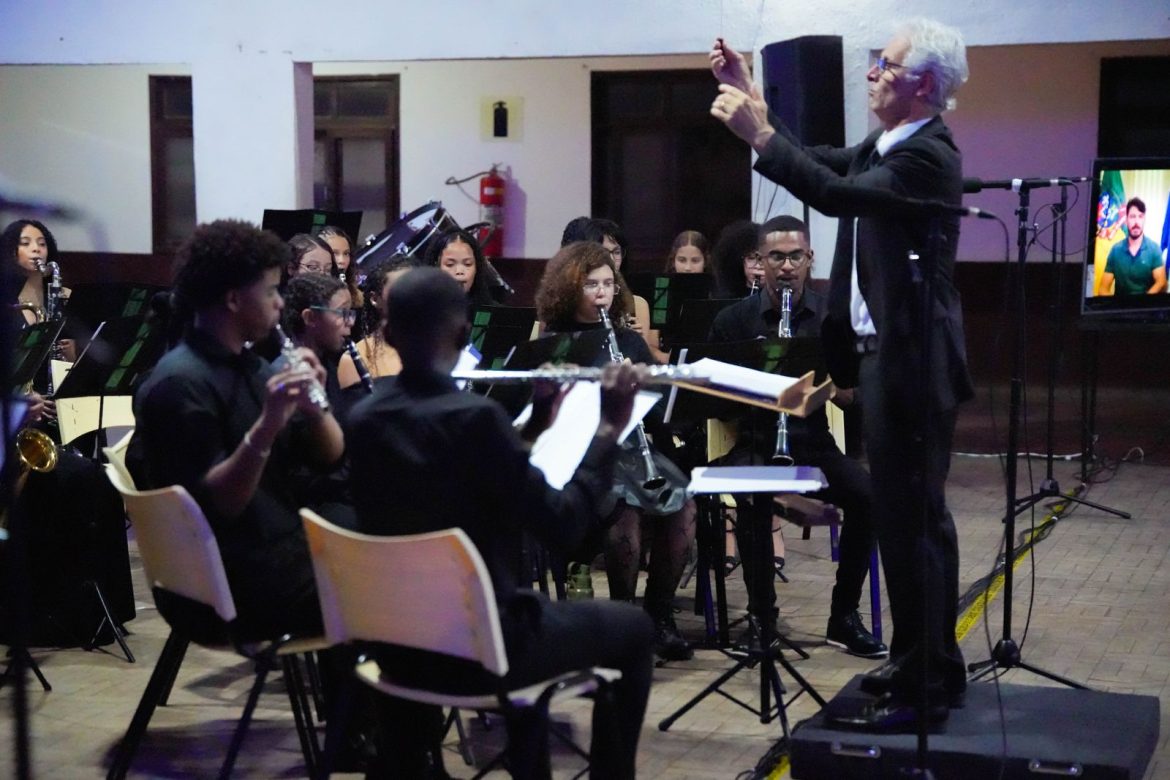 primeiro concerto da banda juvenil de rio claro emociona público mÁrcio moura pmrc