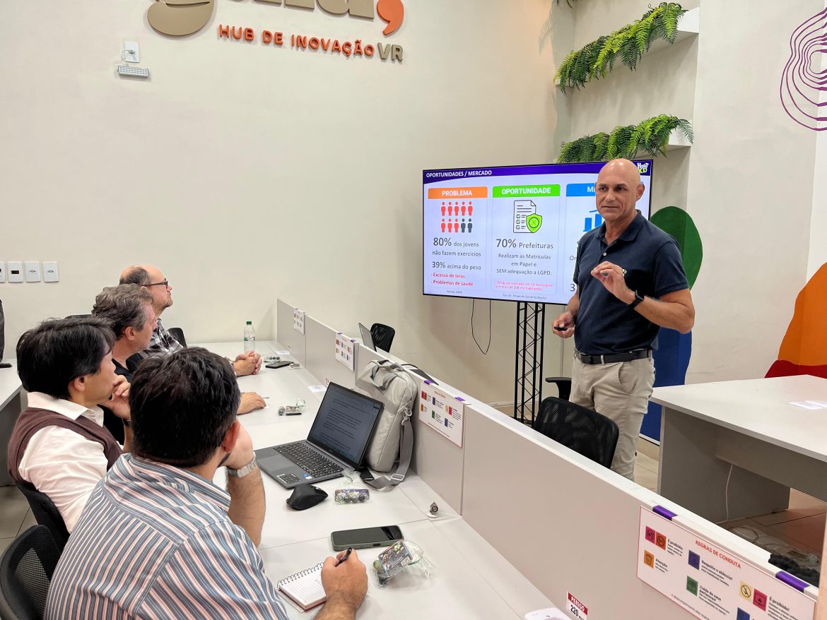 programa ‘vírgula startups’ para acelerar aplicativo que conecta tecnologia e bem estar tem partcipação de morador de volta redonda divulgação secom1