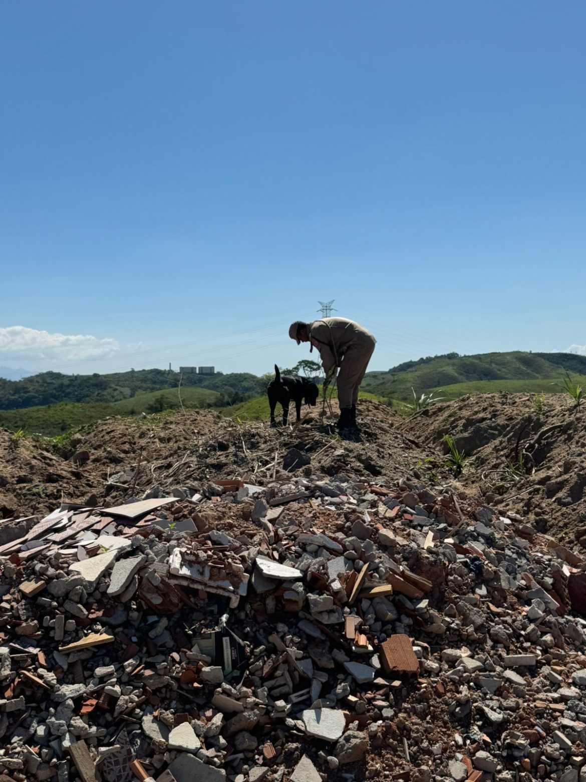 whatsapp image 2025 11 12 at 18.12.07 (2) whatsapp image 2025 11 12 at 18.12.07 (2)