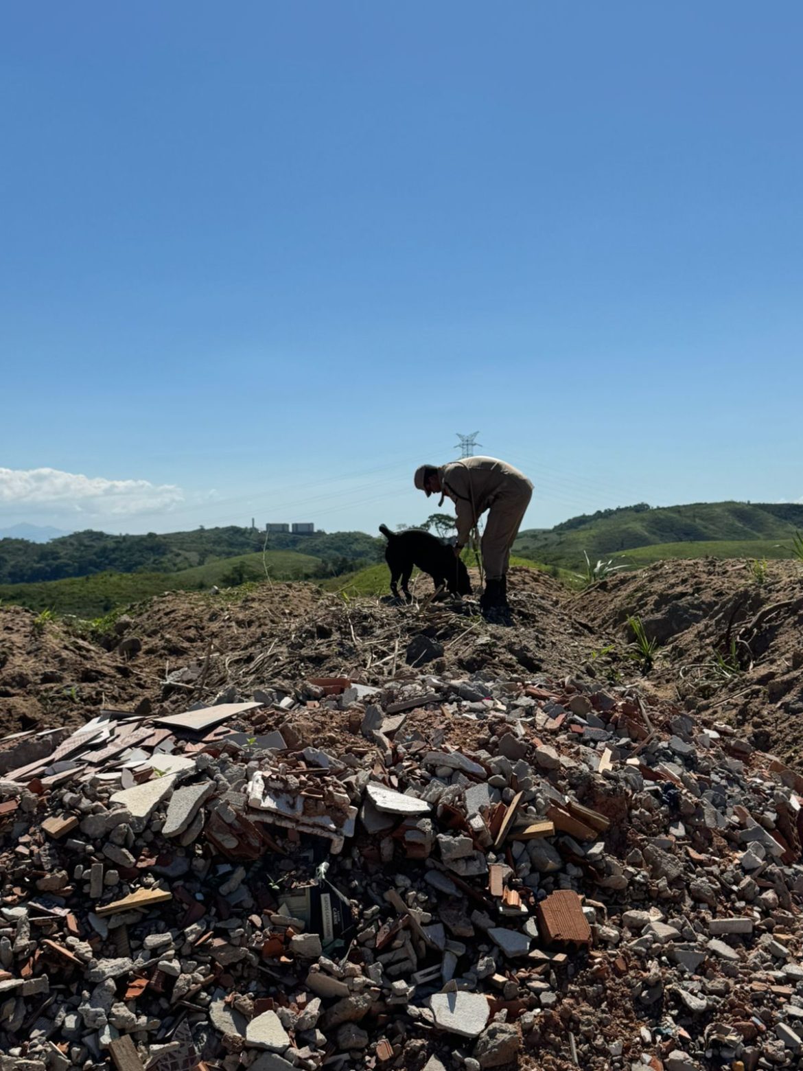 whatsapp image 2025 11 12 at 18.12.09 whatsapp image 2025 11 12 at 18.12.09