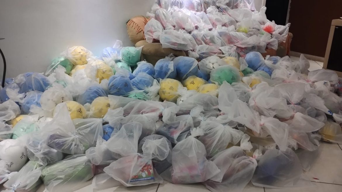 24 cidades projeto natal sorriso mobiliza volta redonda em campanha de doação de brinquedo divulgação