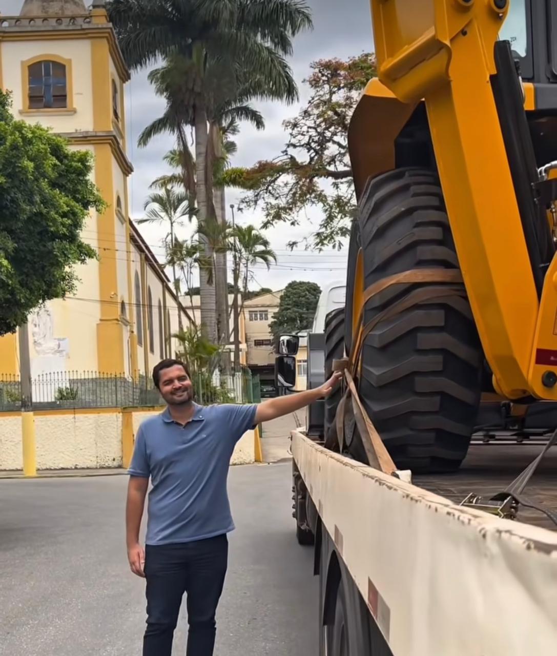 25.cf.res.cidades.kaio márcio anuncia compra de duas.1.prefeito kaio.redessociais (3) 25.cf.res.cidades.kaio márcio anuncia compra de duas.1.prefeito kaio.redessociais (3)