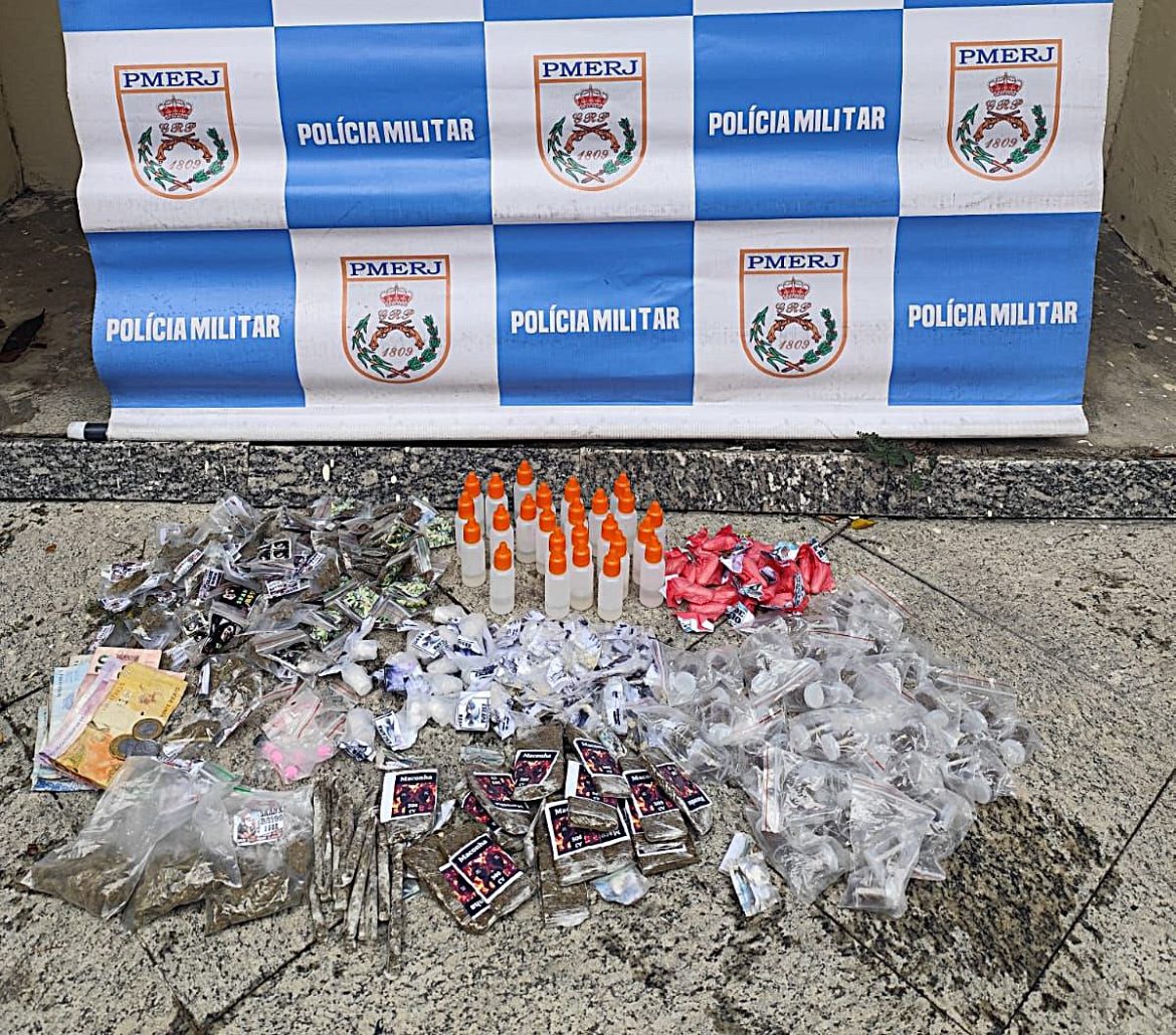 26.cf.res.polÍcia.pm apreende adolescente.divlgaaÇÃopm