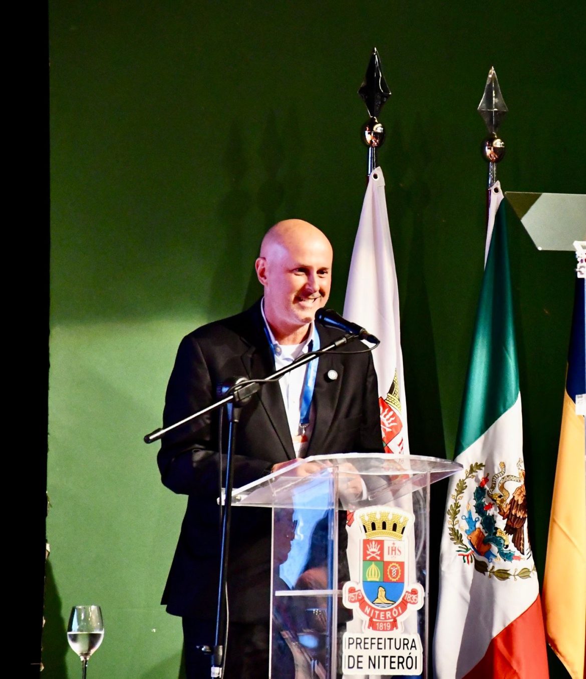 33.cf.res.polÍtica.resende passa a integrar conselho da rede mercocidades.redessociais