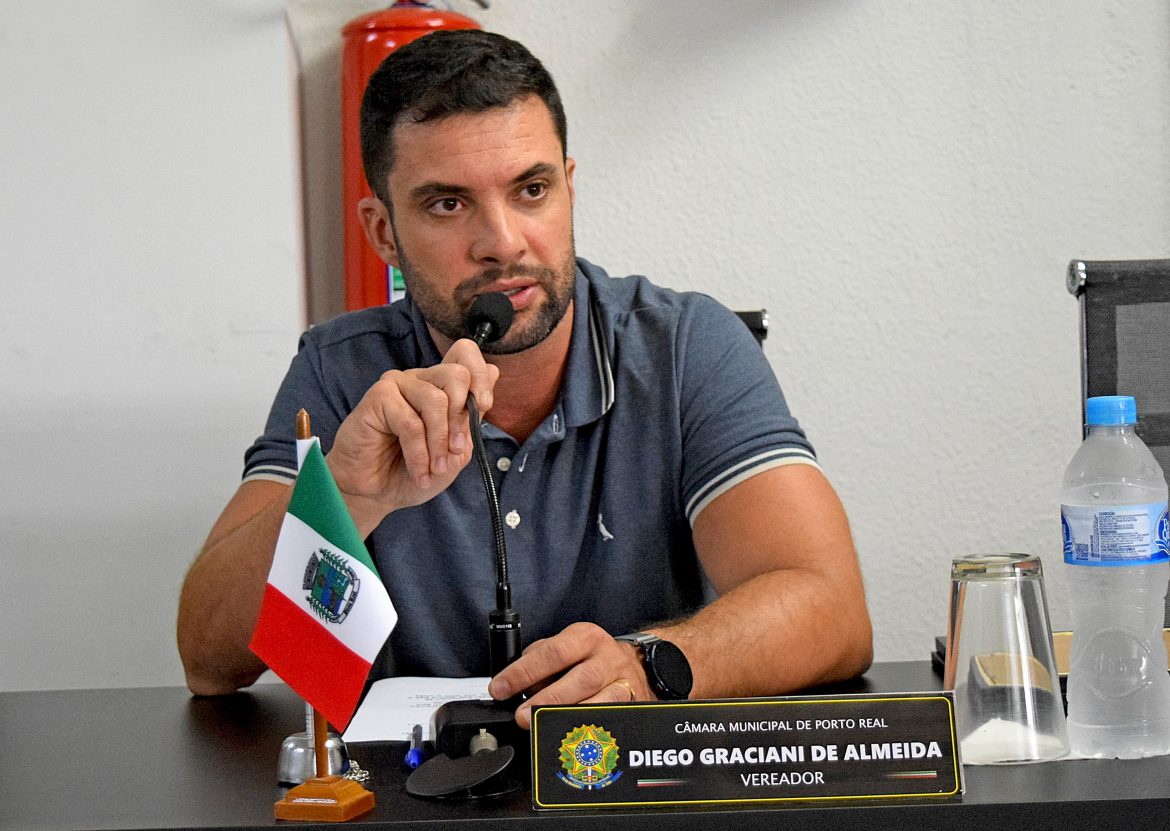 33.cf.res.polÍtica.vereador pede reestruturação urgente.divulgaÇÃocmpr