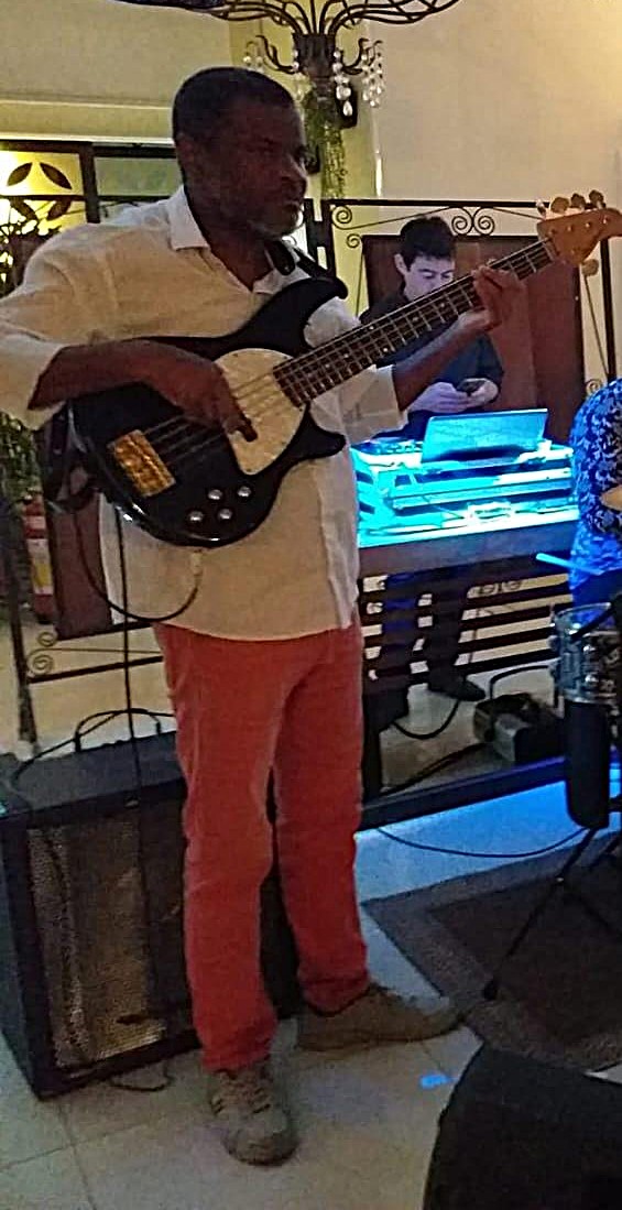 34.cf.res.cidades.espetáculo sobre vinicius.3.melzaque.divulgaÇÃo 34.cf.res.cidades.espetáculo sobre vinicius.3.melzaque.divulgaÇÃo