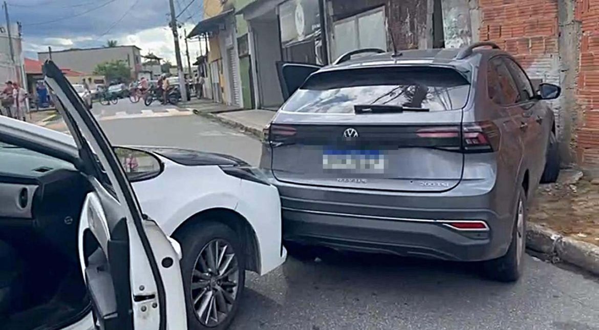 48.cf.res.polÍcia.suspeito ligado a facção é preso.1.carro.divulgaÇÃaopolÍciacivil (2)