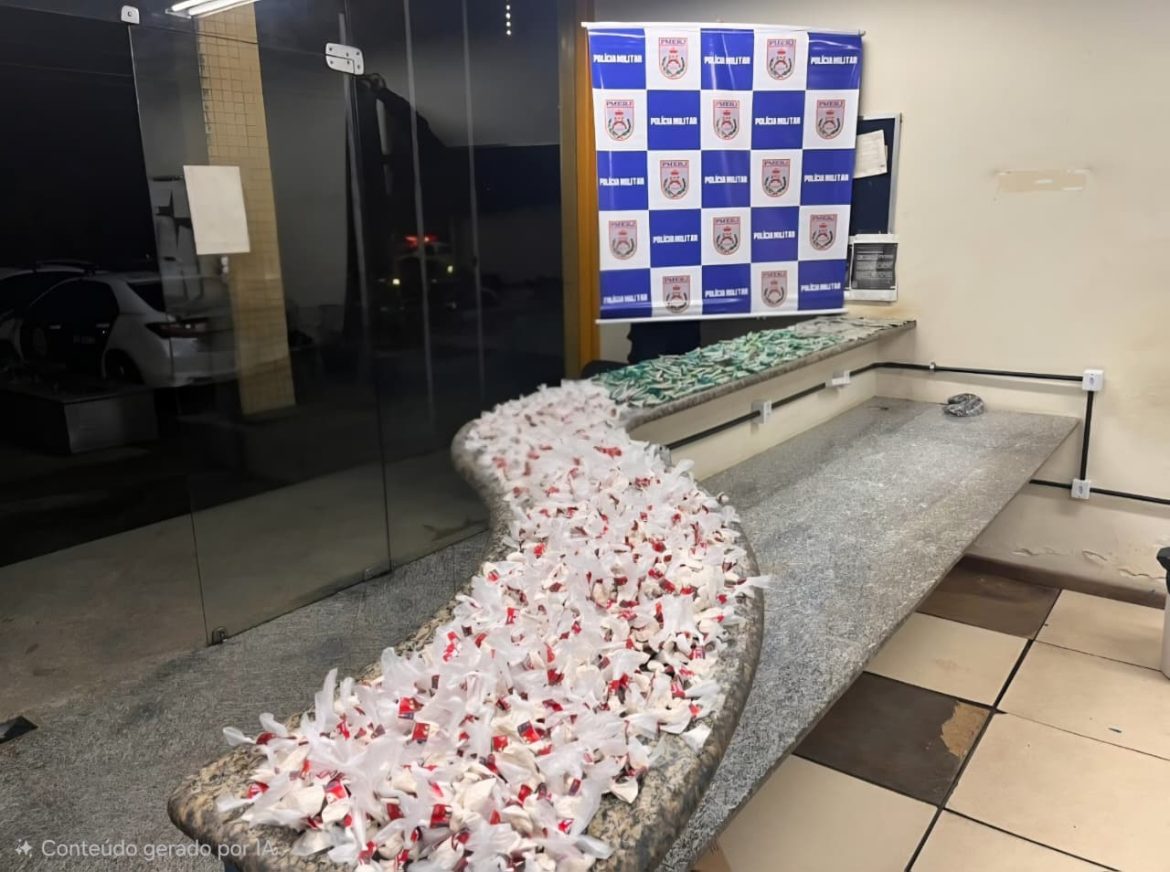 ação integrada resulta na apreensão de mais de 6 kg de drogas e na prisão de três suspeitos em miguel pereira divulgação