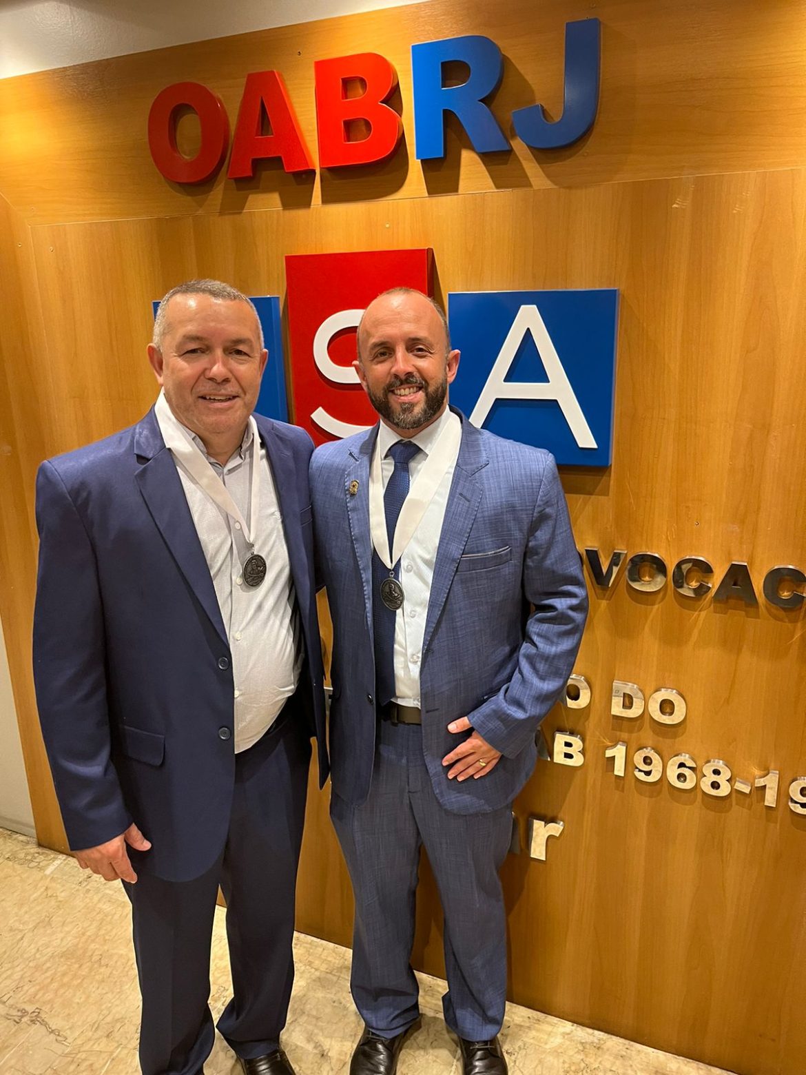 b 15 politica vereador gustavo gomes recebe comenda dom pedro i em solenidade no rio divulgaÇÃo (2)