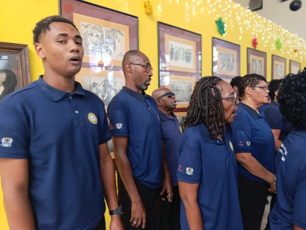 coral municipal de volta redonda abre temporada de cantatas de natal pela cidade adraina cópio secom1