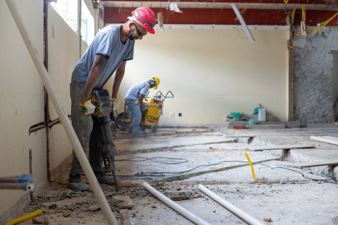 expansão do hospital do retiro, em volta redonda, atinge novas etapas de execução adriana cópio secom12