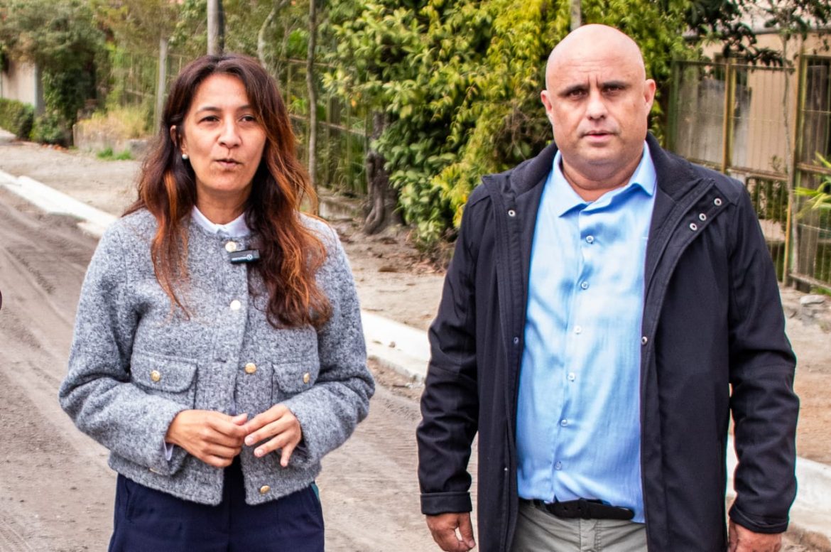 katia miki reorganiza serviços de coleta de lixo que passa a funcionar com seis rotas divulgaÇÃo1 katia miki reorganiza serviços de coleta de lixo que passa a funcionar com seis rotas divulgaÇÃo1