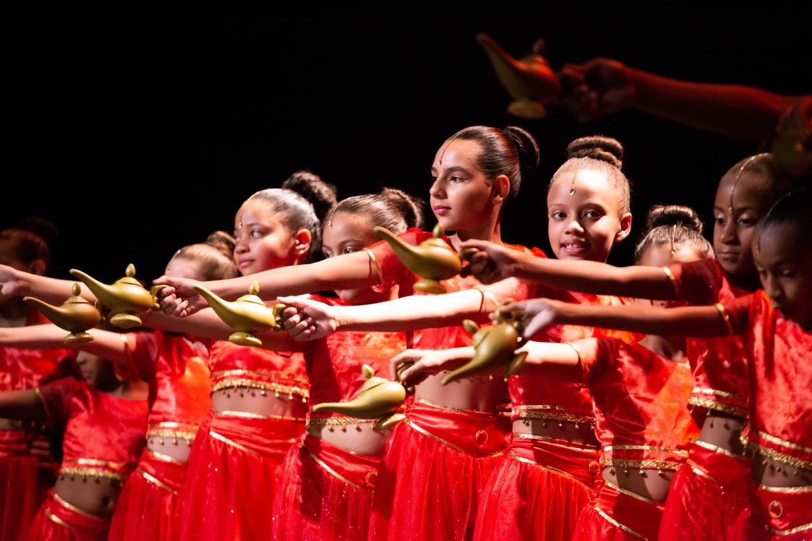 mais de 2,8 mil pessoas presentes nos espetáculos de dança em volta redonda cris oliveira secom 1