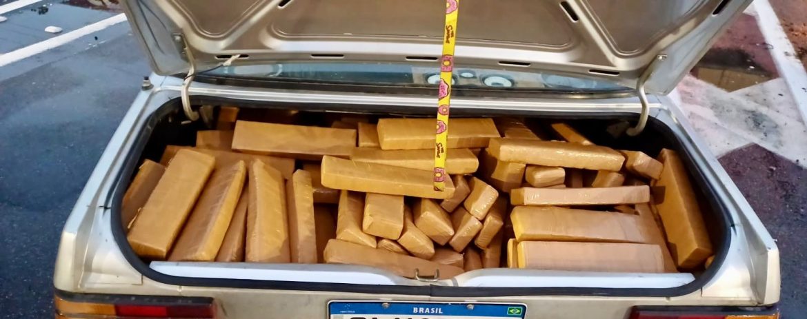 prf apreende 334 quilos de maconha em itatiaia divulgaÇÃo 1