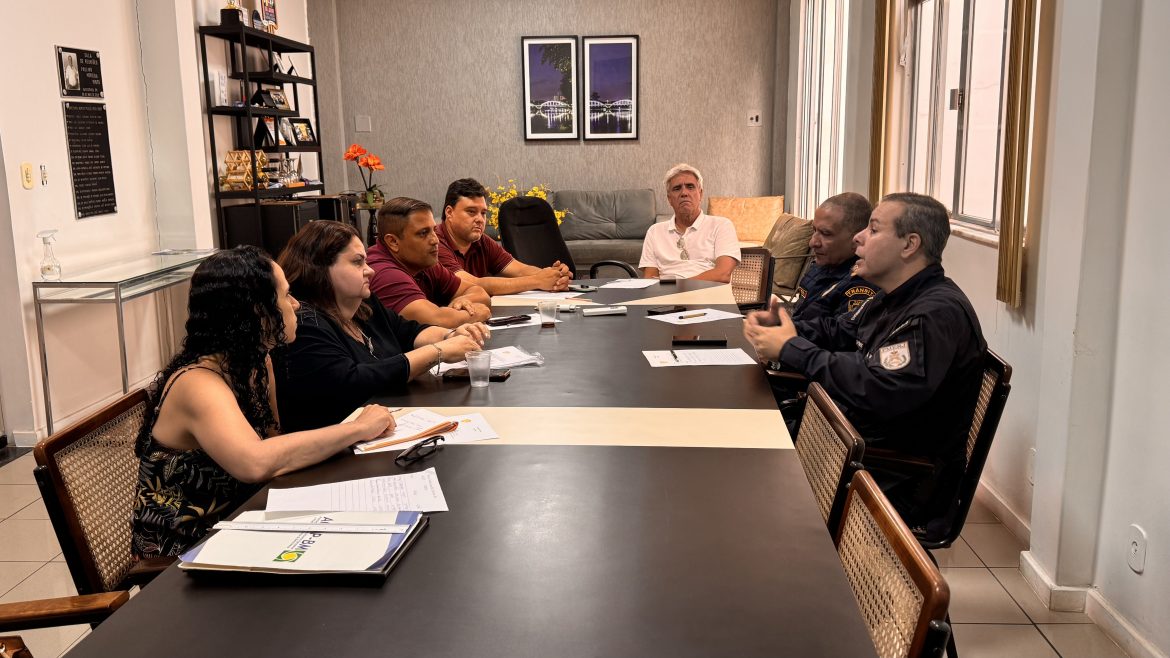 reuniao conselho comunitario de seguranca 10.12.25