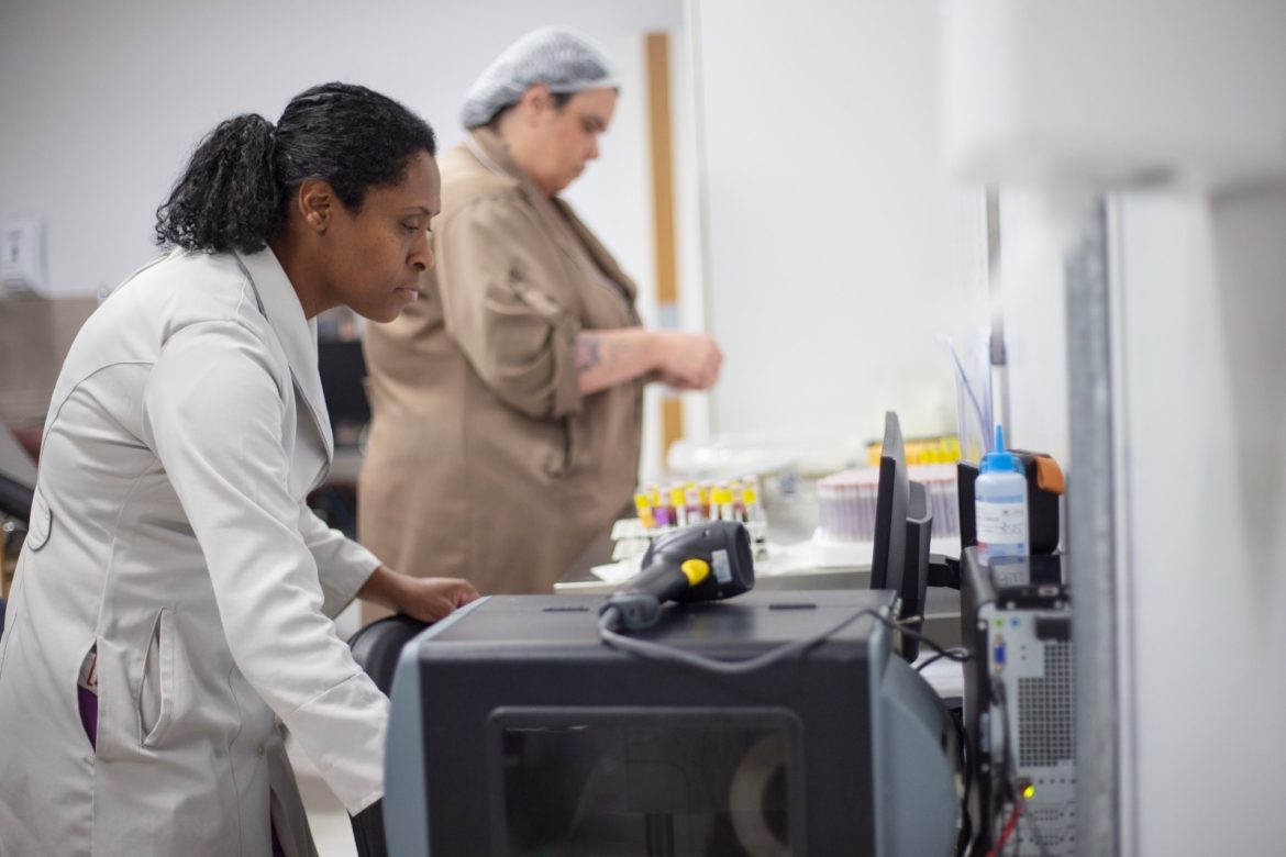 semana do doador leva cerca de 500 pessoas ao hemonúcleo de volta redonda em novembro adriana cópio secom111 semana do doador leva cerca de 500 pessoas ao hemonúcleo de volta redonda em novembro adriana cópio secom111