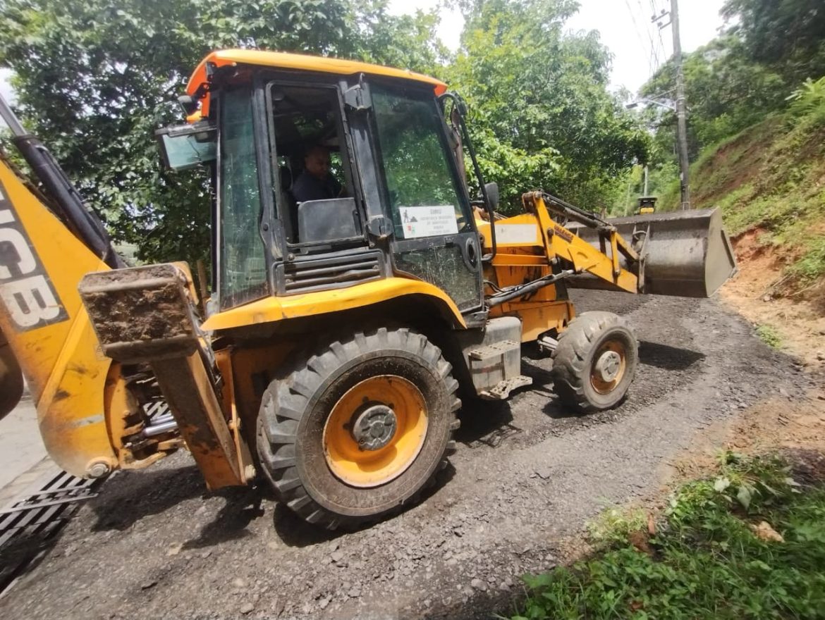 whatsapp image 2025 12 04 at 16.00.24