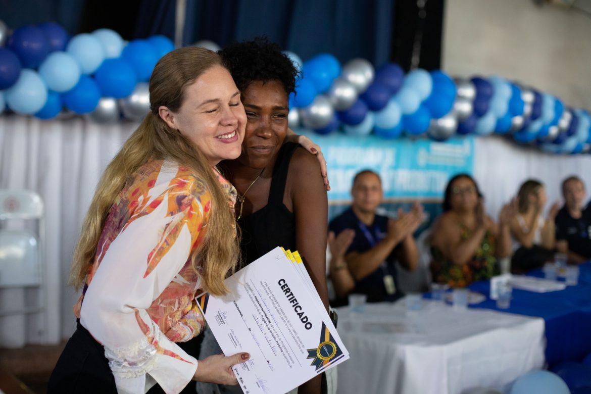 whatsapp image 2025 12 10 at 17.38.57 (1) whatsapp image 2025 12 10 at 17.38.57 (1)