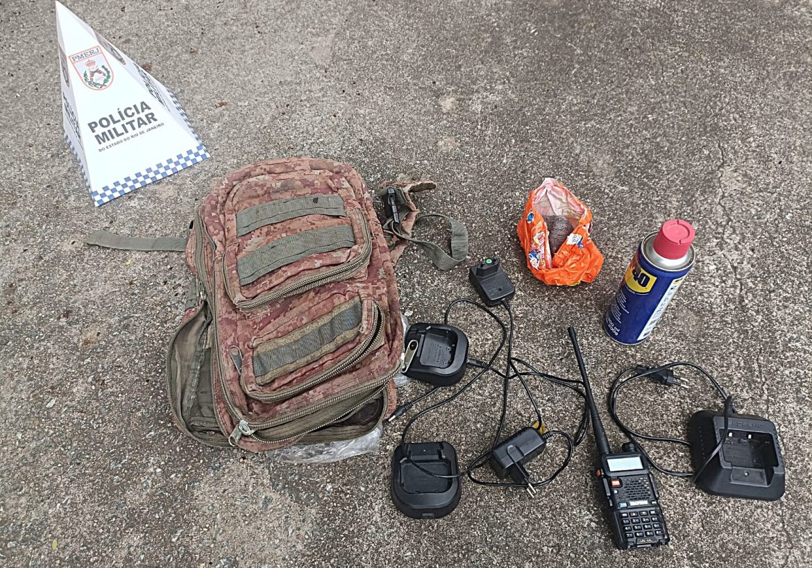 18.cf.res.polÍcia.homem foge de abordagem da pm.divuulgaÇaÃopm