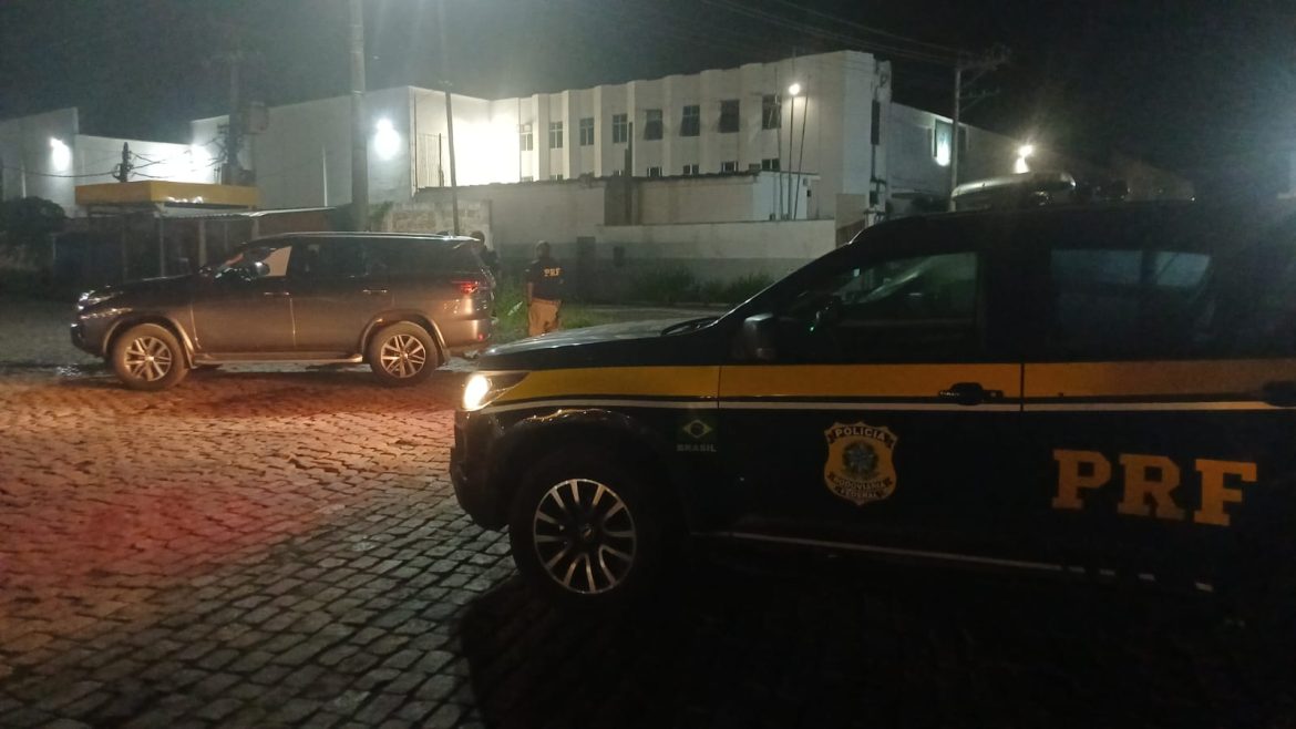 24 polÍcia prf intercepta suv adulterado na dutra durante fiscalização noturna divulgação
