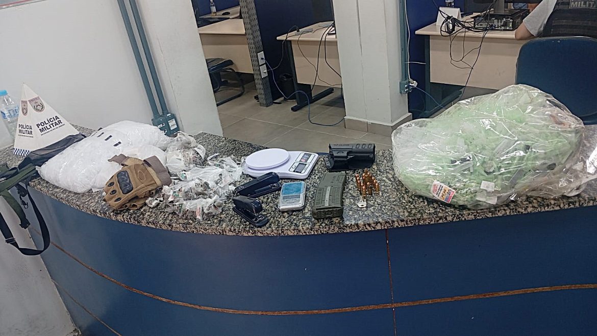 29.cf.res.polÍcia.pm recupera moto furtada.2.drogas.ddivulgaÇÃopm