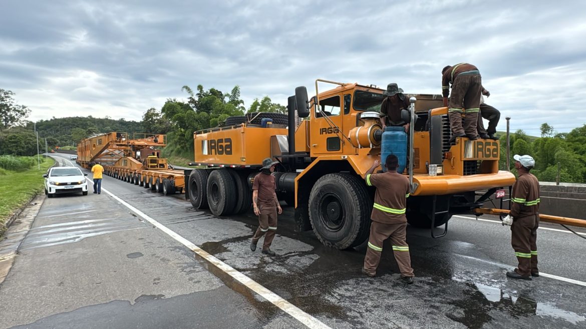 30.cf.res.cidades.carga especial chega a barra mansa.1.carga.divuulgaÇÃoprf (3)