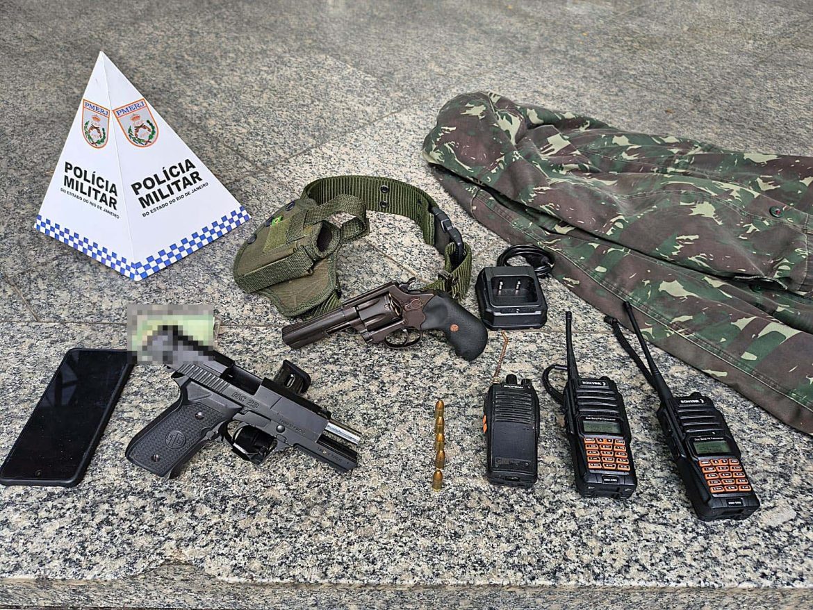 35.cf.res.polÍcia.adolescente é apreendido.divulgaÇÃopm