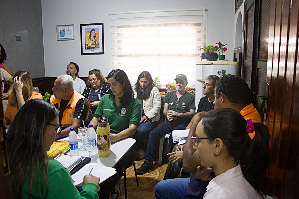 40.cf.res.cidades.prefeitura elabora plano emergencial.2.gabinete.redessociais (2) 40.cf.res.cidades.prefeitura elabora plano emergencial.2.gabinete.redessociais (2)