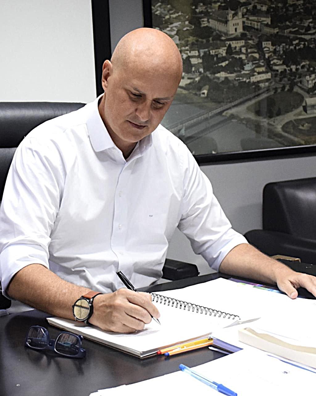 40.cf.res.cidades.tande anuncia obra de drenagem.2.tande.divulgaÇÃopmr