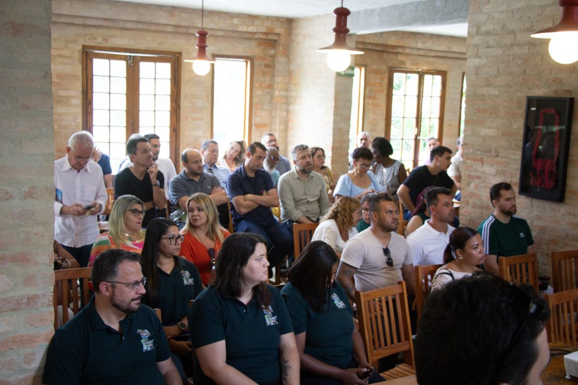 50.cf.res.economia.itatiaia lança calendário de eventos.4.lanÇamento.divulgaÇÃopmi 50.cf.res.economia.itatiaia lança calendário de eventos.4.lanÇamento.divulgaÇÃopmi