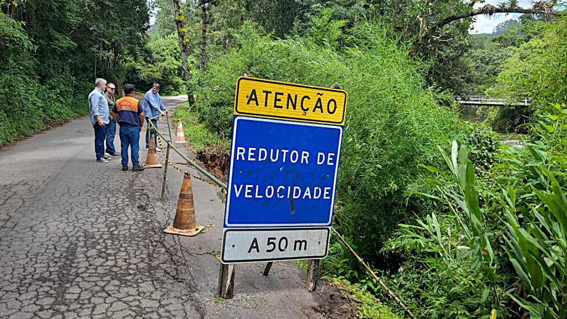 60.cf.res.polÍtica.tande articula com der.3.vistoria.defesacivil (2) 60.cf.res.polÍtica.tande articula com der.3.vistoria.defesacivil (2)