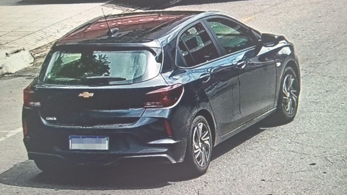 colombianos especializados em furtos são flagrados pela guarda municipal de volta redonda divulgação semop111 colombianos especializados em furtos são flagrados pela guarda municipal de volta redonda divulgação semop111