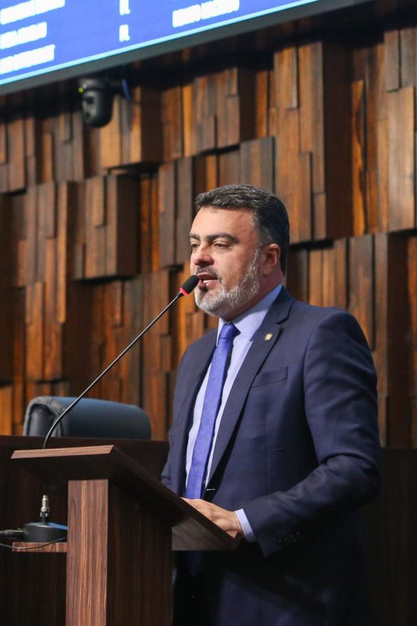 dep est vitor junior divulgação