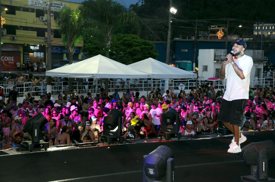 eventos do angra vive reúnem réveillon, aniversário da cidade e atrações musicais até a próxima terça feira divulgação pmar