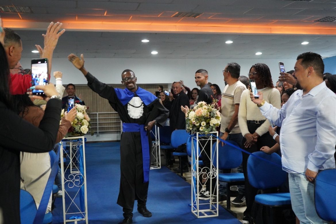 formação gratuita qualifica mão de obra e amplia inclusão no mercado de trabalho em volta redonda geraldo onÇalves secom1 formação gratuita qualifica mão de obra e amplia inclusão no mercado de trabalho em volta redonda geraldo onÇalves secom1