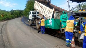 recuperação da estrada roma getulândia avança em volta redonda secom pmvr