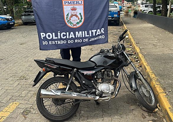 17.cf.res.polÍcia.pm recupera motocicleta.divulgaÇÃopm