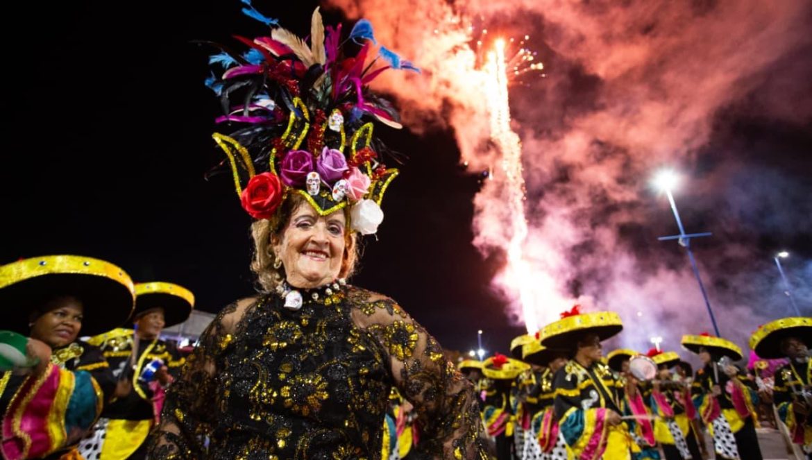 20113104 3b04 463a be81 32b4c07552b8